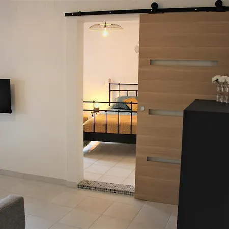 Clos De La Madone Flaux